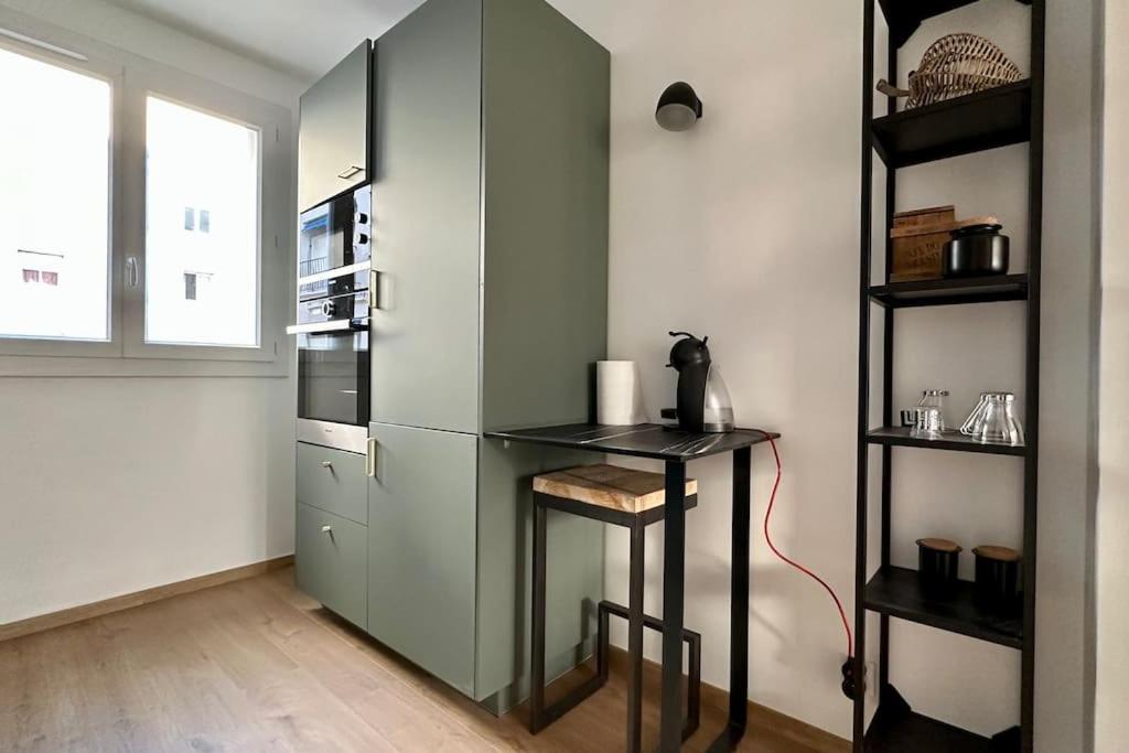 Le Lutz Apartment Nimes Exterior photo