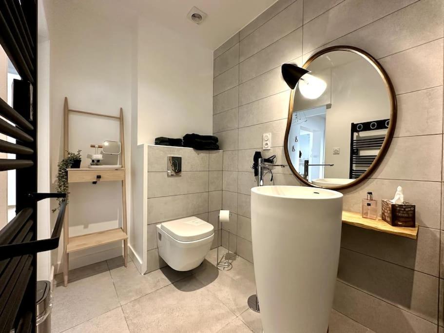 Le Lutz Apartment Nimes Exterior photo